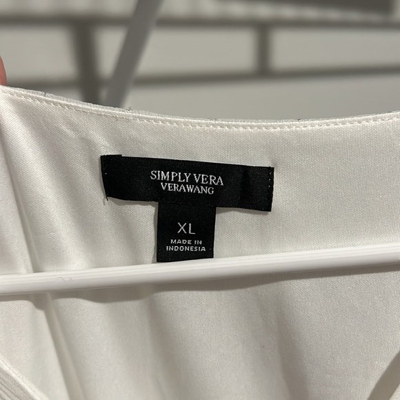 Vera Wang long sleeve top - Picture 3 of 5